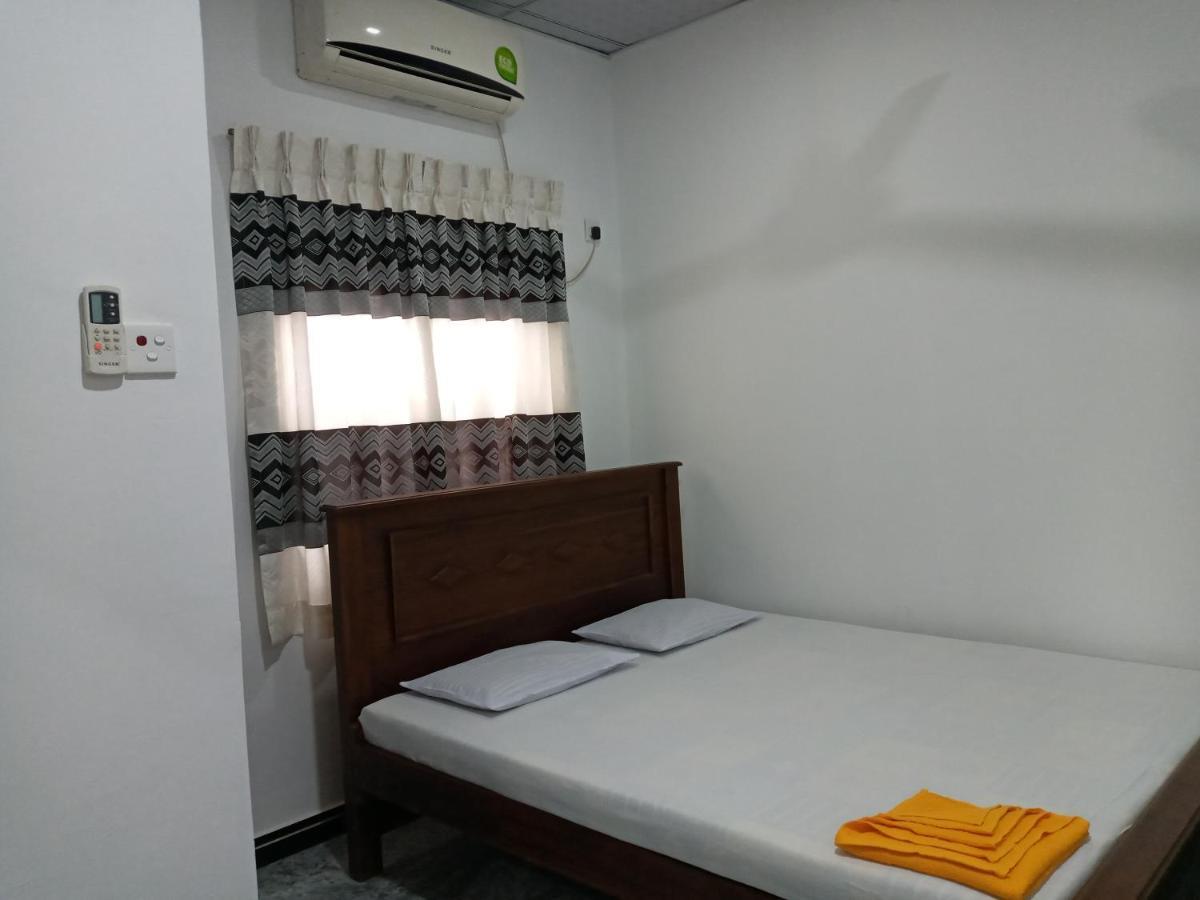 David Villa Anuradhapura Zimmer foto